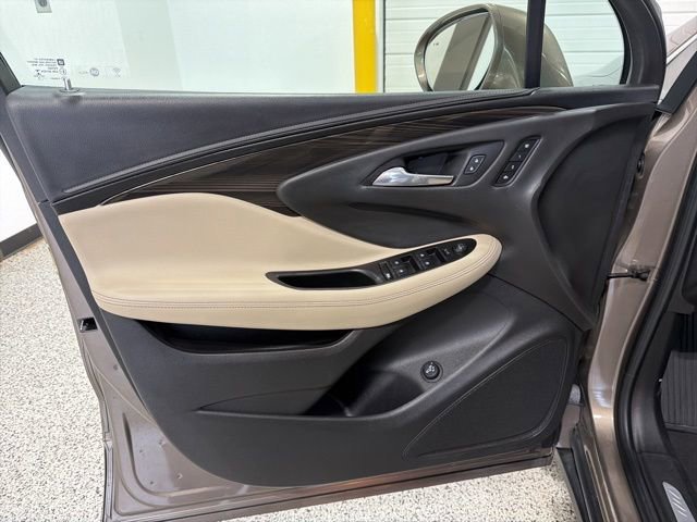 Used 2019 Buick Envision Essence AWD/4WD image 8