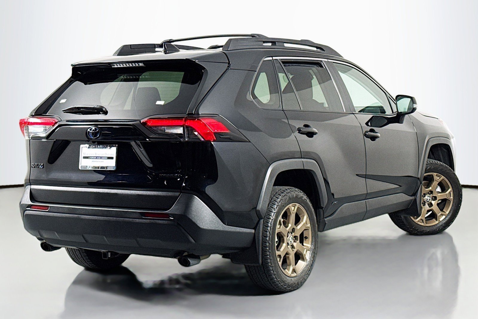 Used 2024 Toyota RAV4 AWD Hybrid image 12