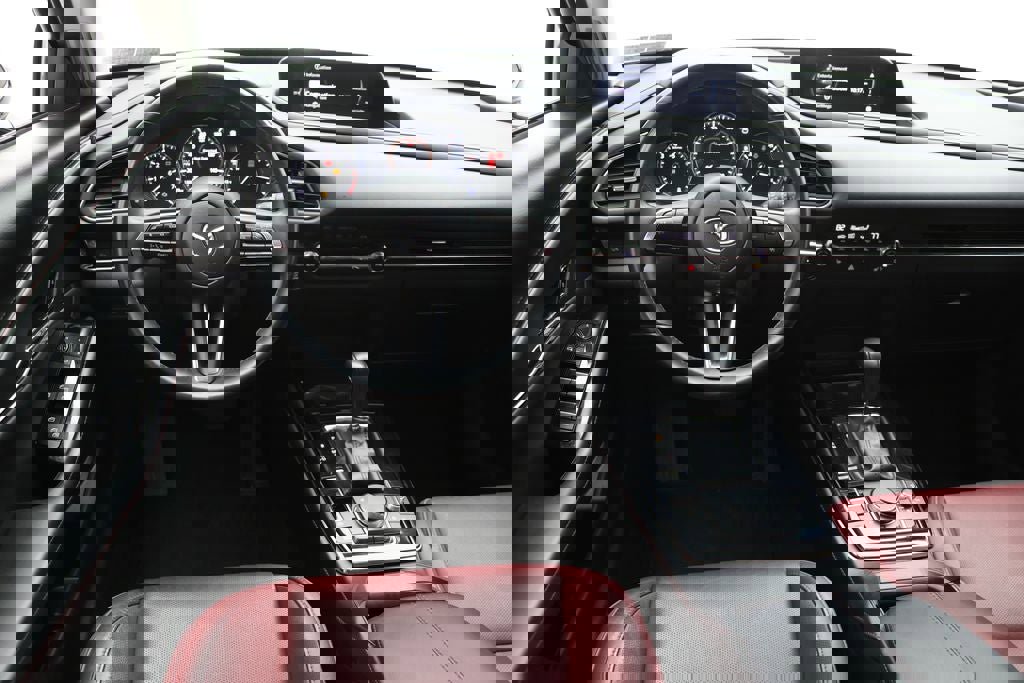 Used 2024 MAZDA CX-30 AWD 2.5 S w/ Preferred Package image 11