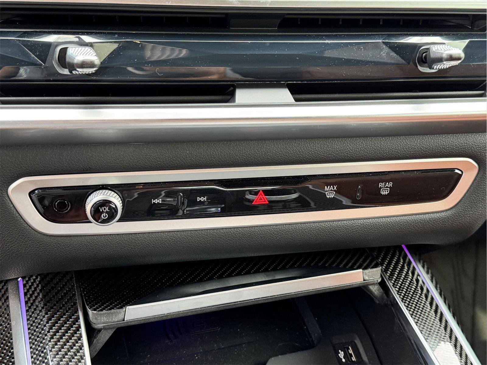 Used 2025 BMW X7 M60i image 58