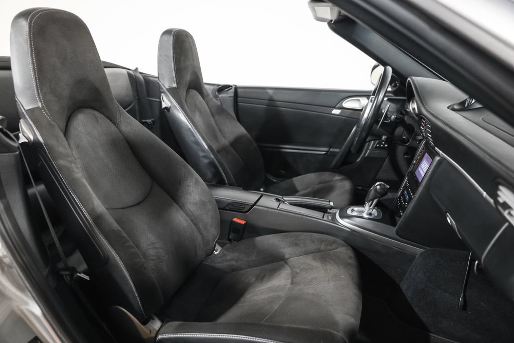 Used 2012 Porsche 911 Turbo S AWD/4WD image 19