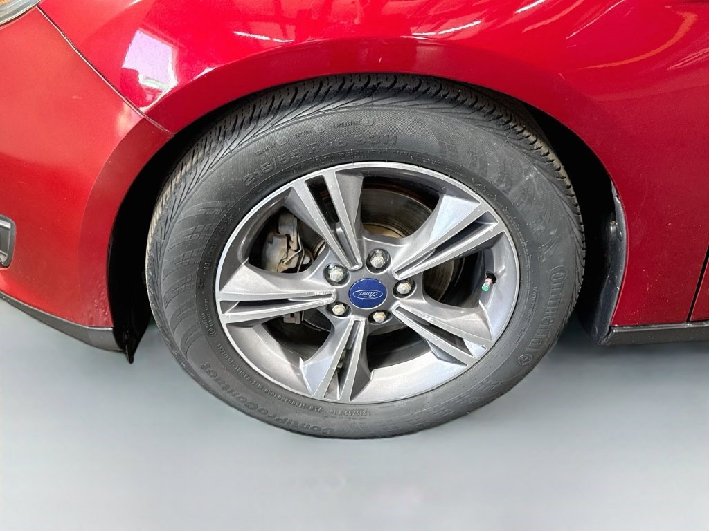 Used 2017 Ford Focus SE FWD image 36