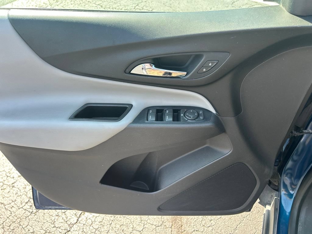 Used 2020 Chevrolet Equinox LT AWD/4WD image 11