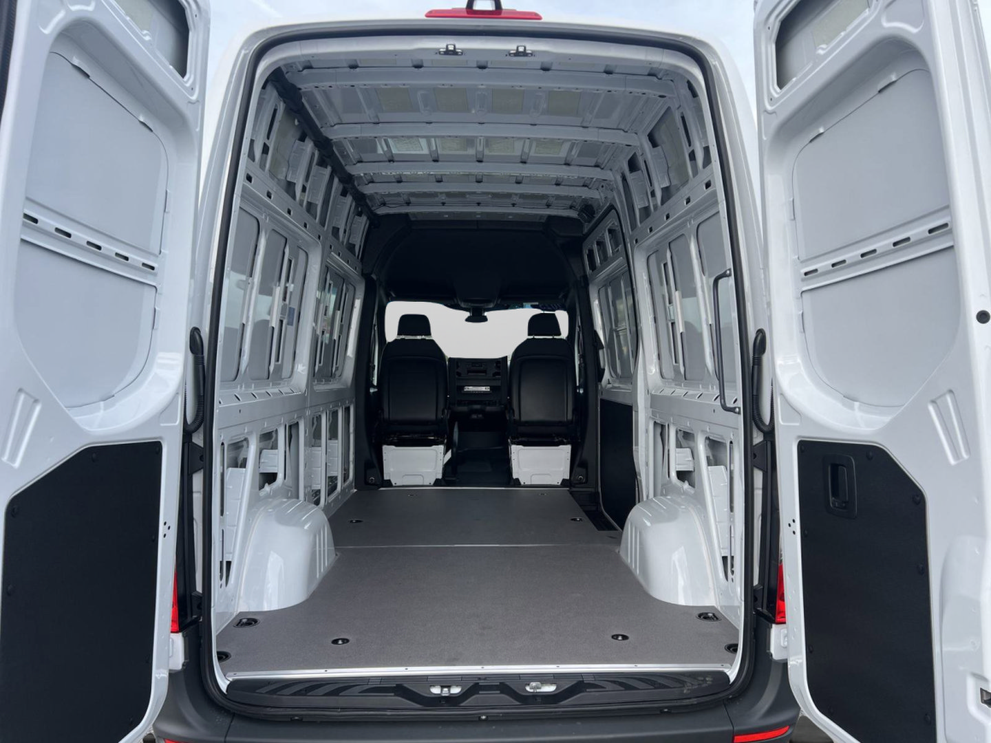 Certified 2025 Mercedes-Benz Sprinter 2500 image 11