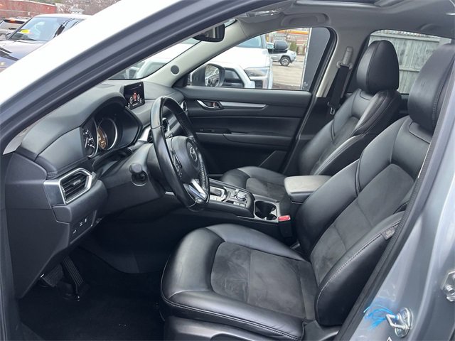 Used 2019 MAZDA CX-5 Touring image 11