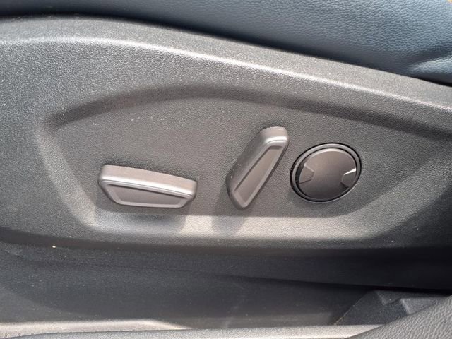 Used 2022 Ford Edge SEL w/ Sport Appearance Package AWD/4WD image 13