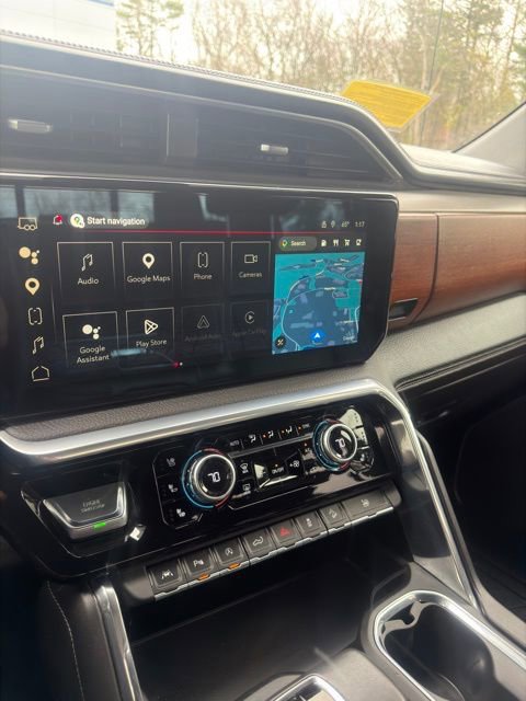 Used 2022 GMC Sierra 1500 Denali w/ Technology Package image 13