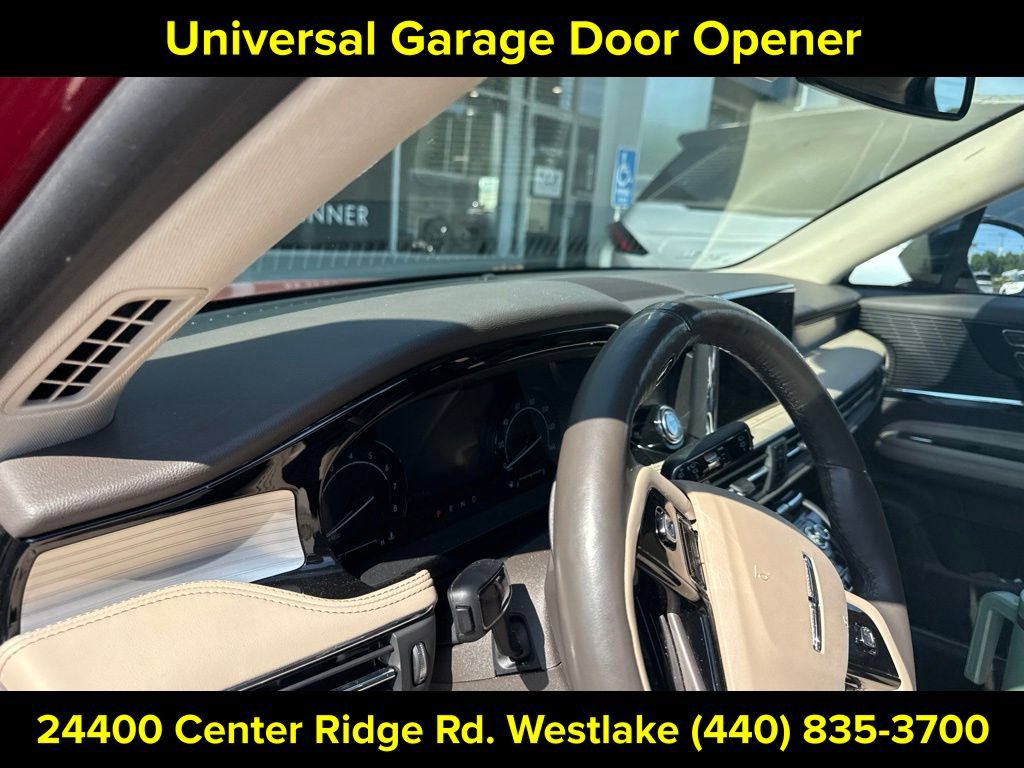 Used 2022 Lincoln Corsair AWD w/ Premium Package image 15