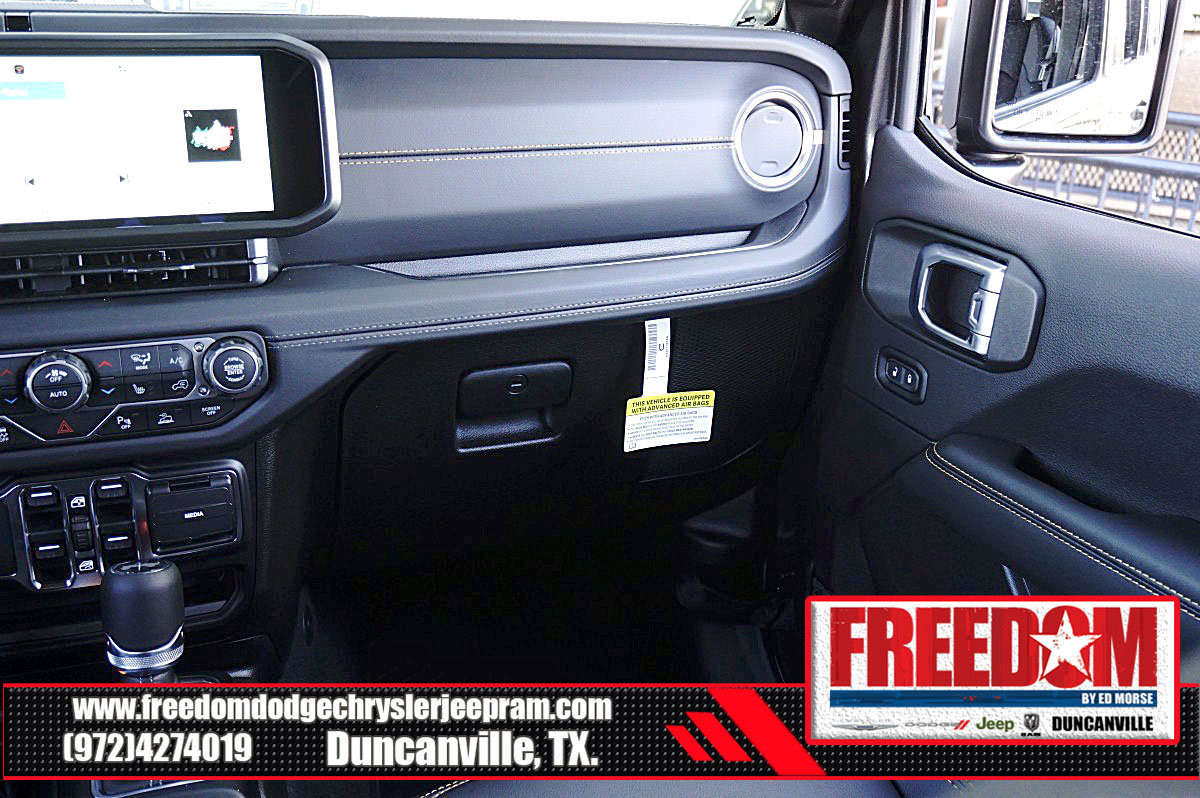 New 2026 Jeep Wrangler Sahara image 39