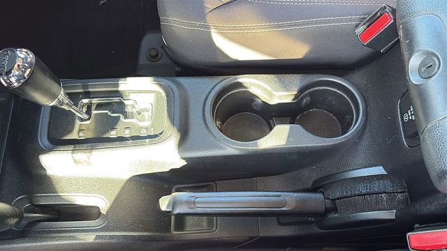 Used 2013 Jeep Wrangler Unlimited Sahara w/ Dual Top Group image 14