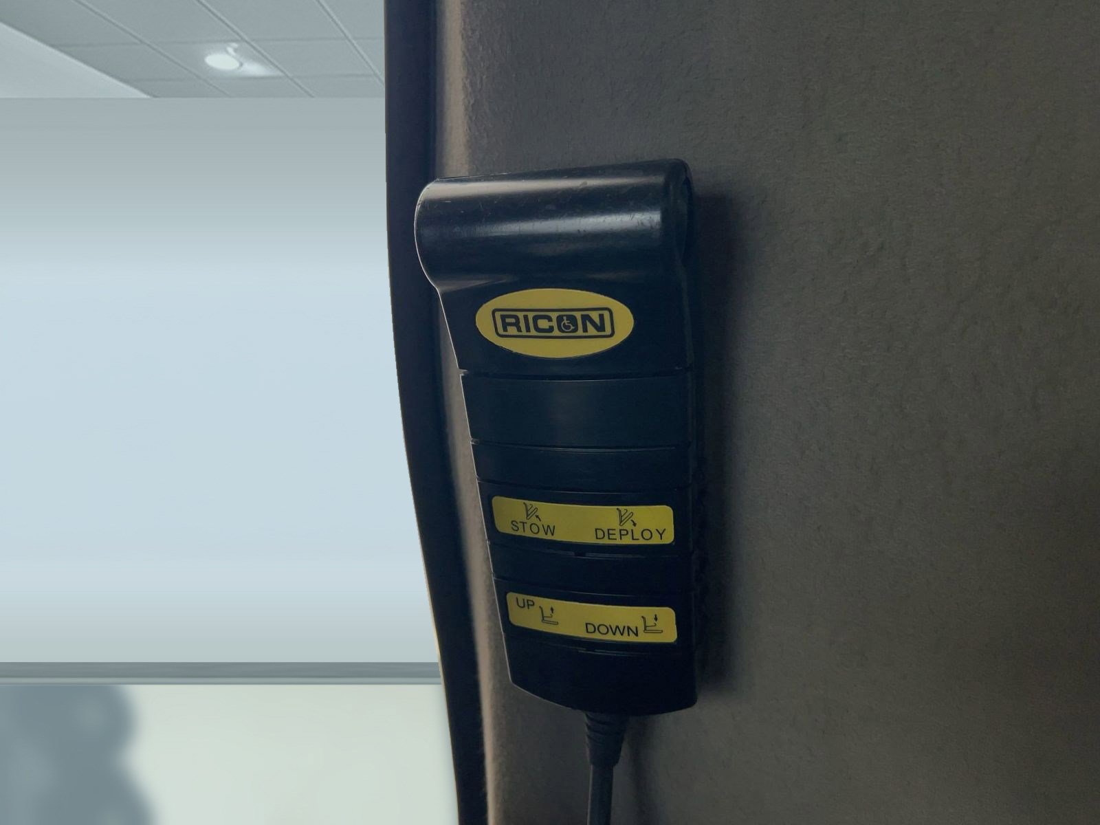 Used 2007 Ford E-150 and Econoline 150 image 36