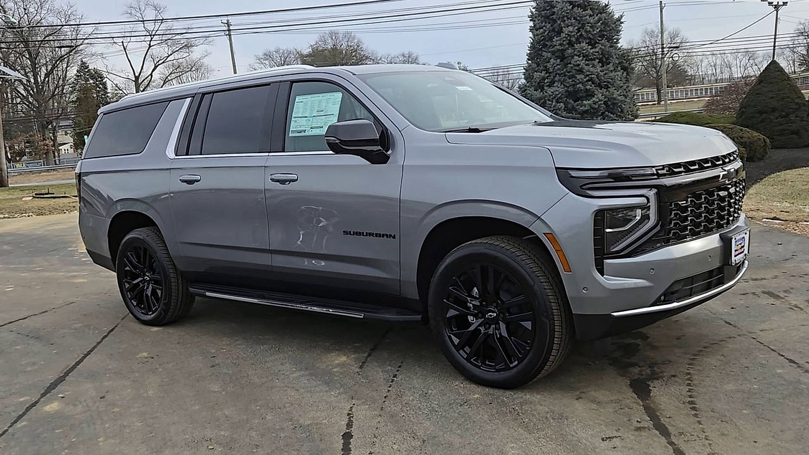 New 2026 Chevrolet Suburban Premier image 6