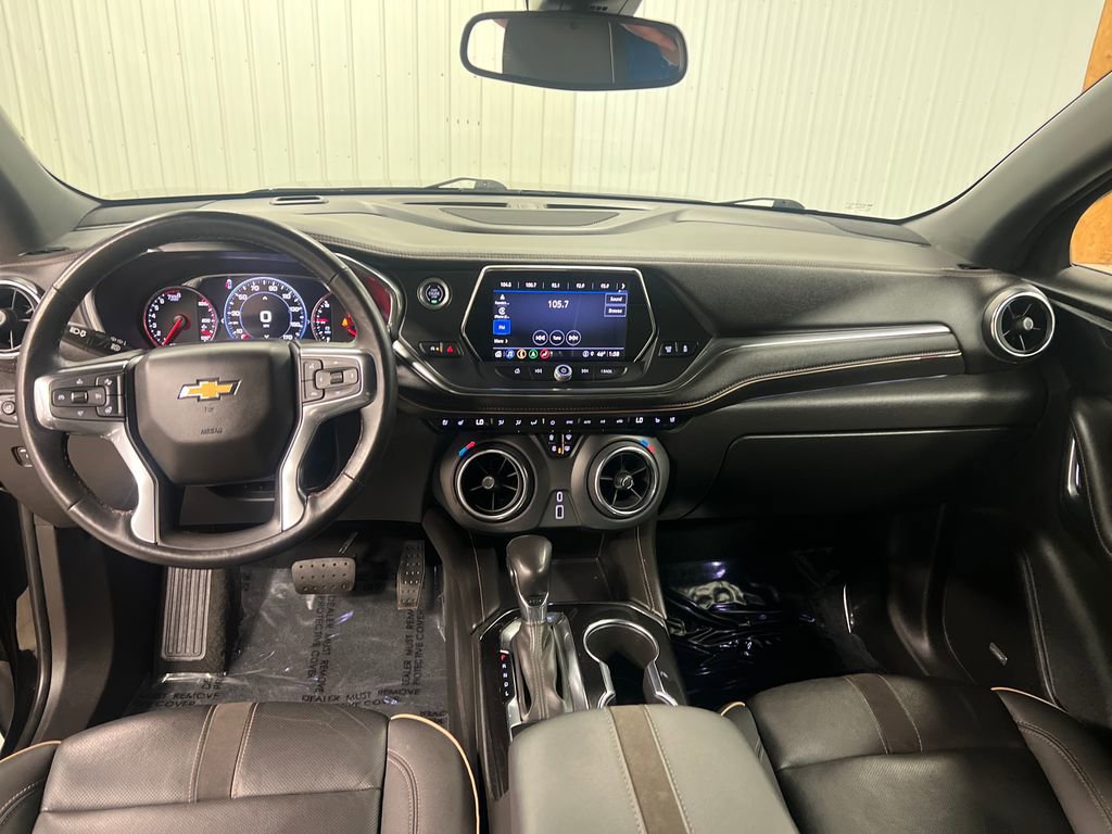 Certified 2022 Chevrolet Blazer Premier w/ Enhanced Convenience Package AWD/4WD image 16