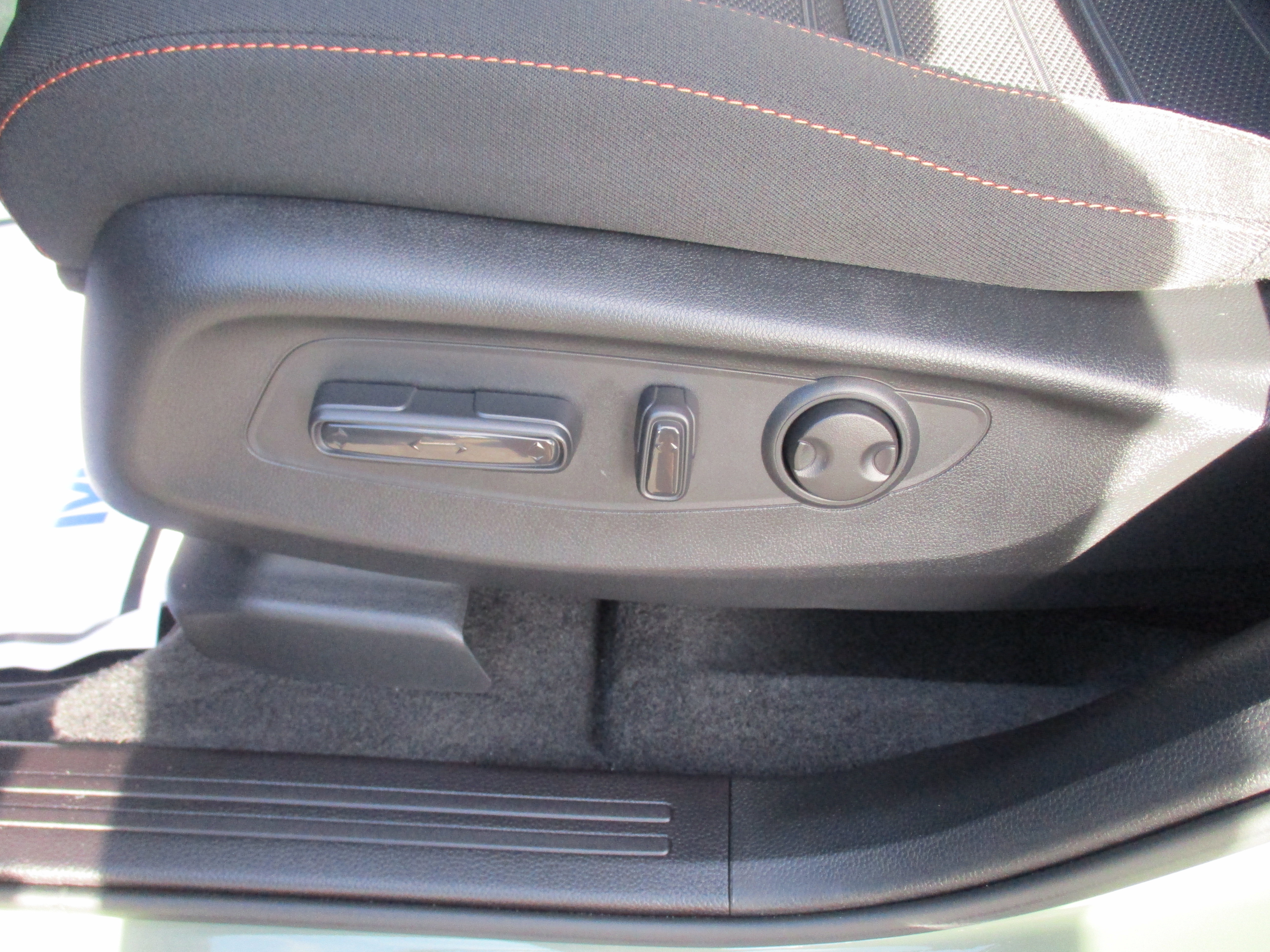 Certified 2026 Honda CR-V TrailSport image 18