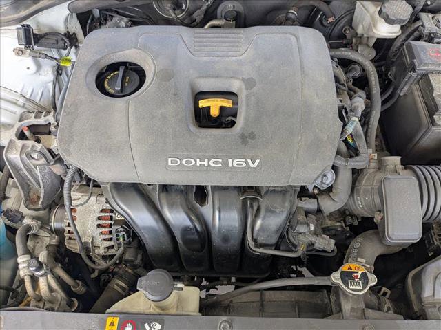 Used 2020 Hyundai Veloster 2.0 image 21