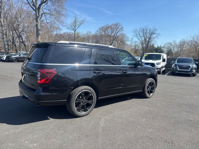 Used 2024 Ford Expedition Limited image 8