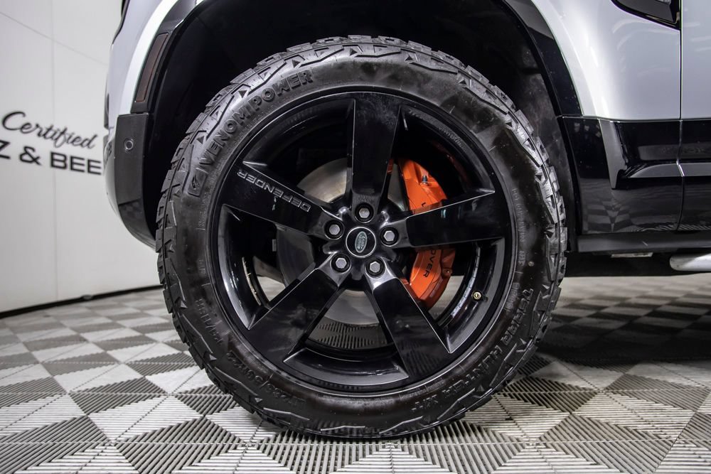 Used 2021 Land Rover Defender 110 X AWD/4WD image 37