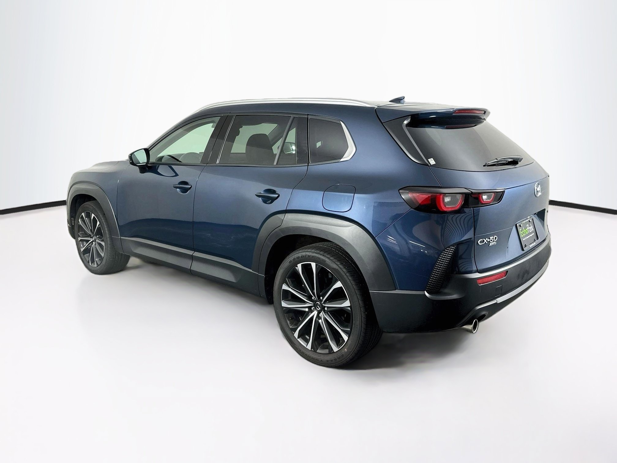 Used 2025 MAZDA CX-50 AWD 2.5 S w/ Premium Plus Pkg image 5