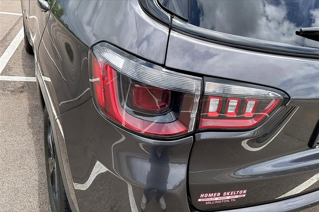 Used 2020 Jeep Compass Altitude image 28