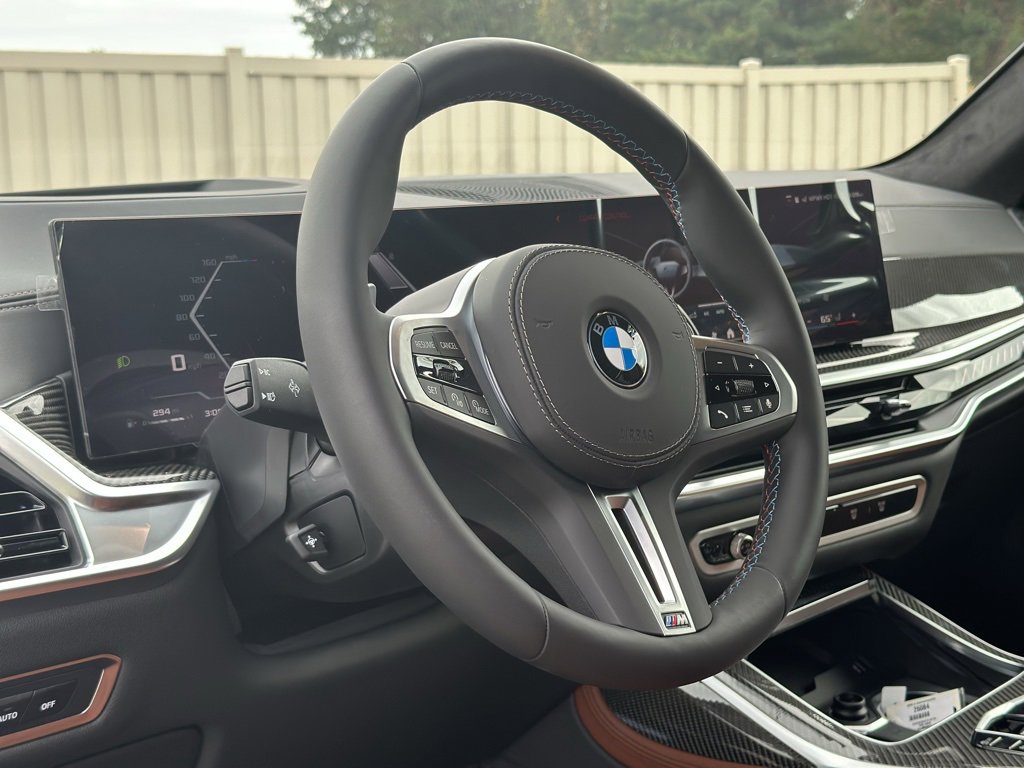New 2026 BMW X7 M60i image 19
