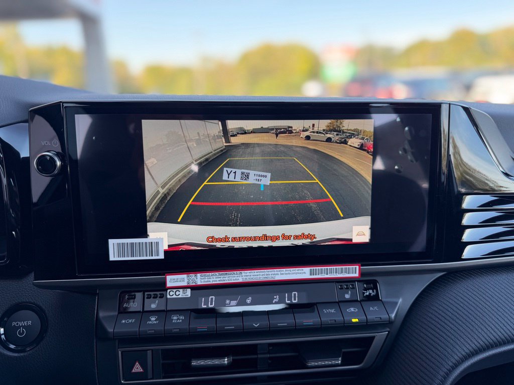 New 2026 Toyota Camry Hybrid AWD/4WD image 19