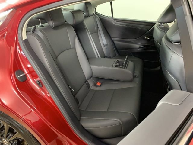 Certified 2025 Lexus ES 350 w/ Accessory Package (Z2) image 36