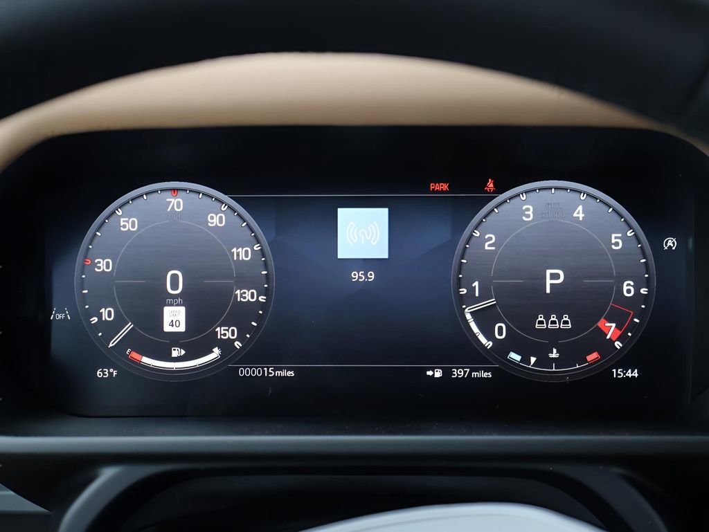 New 2026 Land Rover Defender 110 S image 29