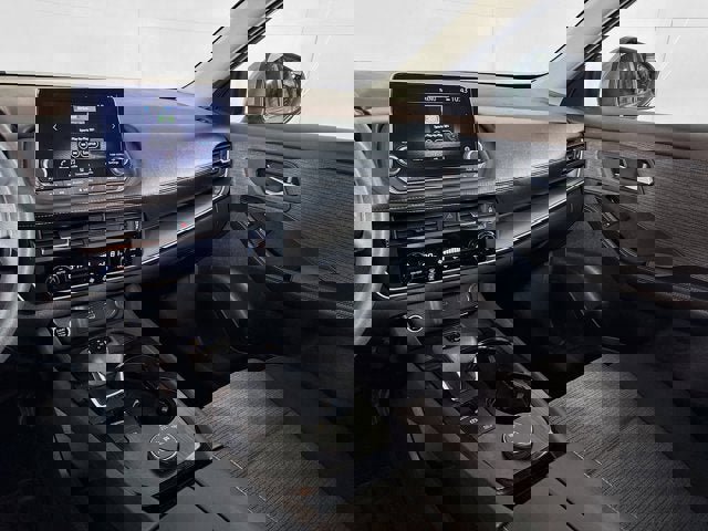 Certified 2023 Nissan Rogue SV image 19