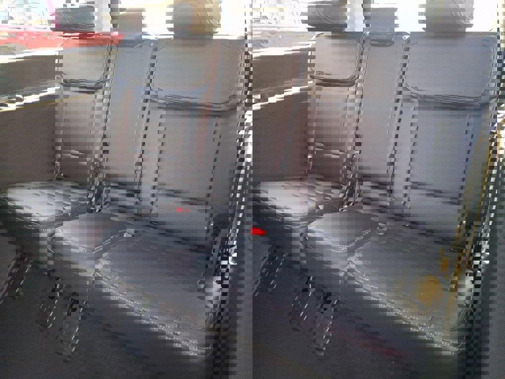 New 2025 Ford Expedition Max Platinum w/ Driver's Package image 35