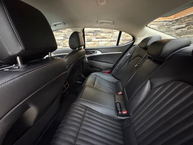 Used 2022 Genesis G70 3.3T AWD/4WD image 32
