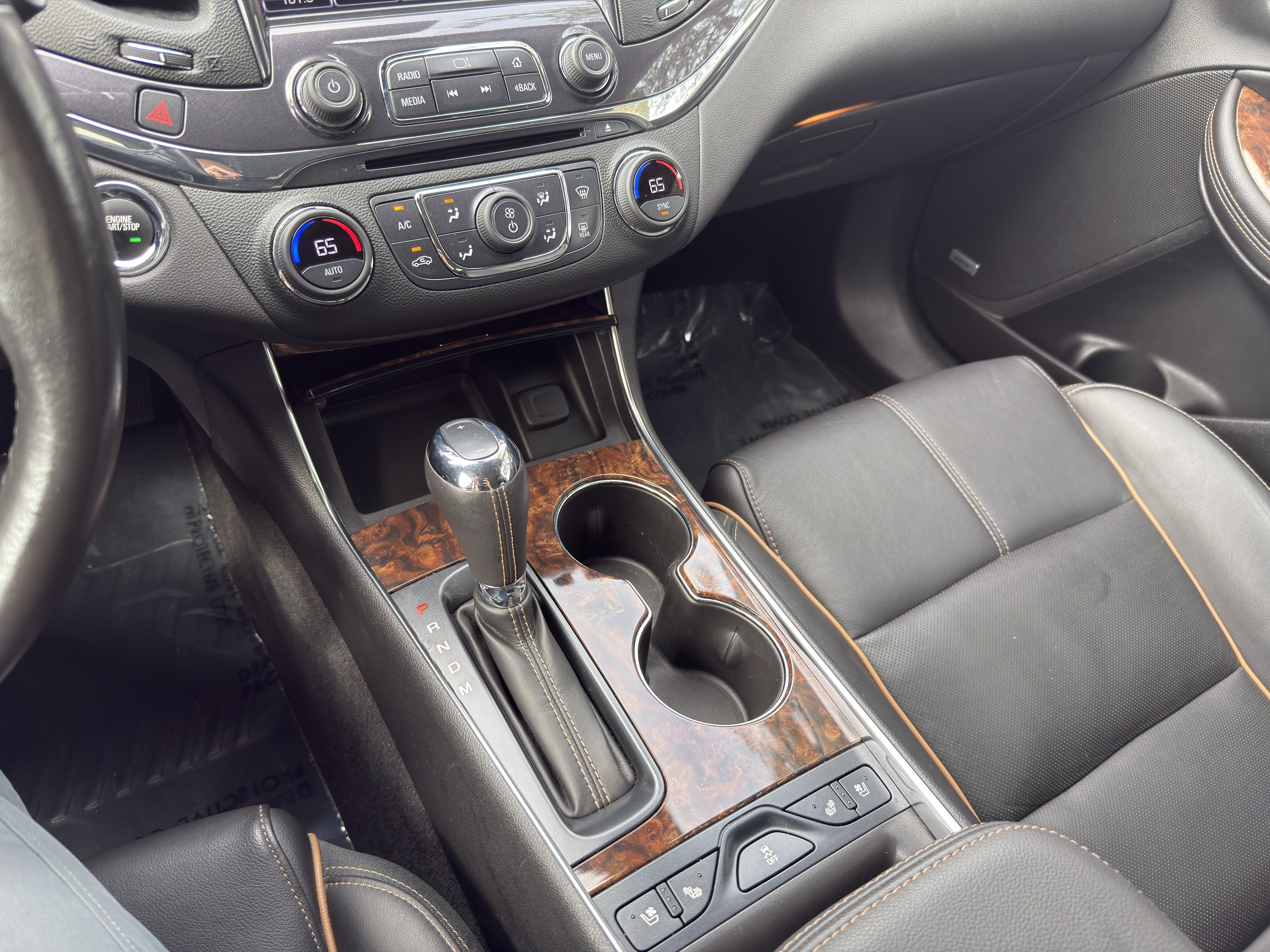 Used 2014 Chevrolet Impala LTZ FWD image 14