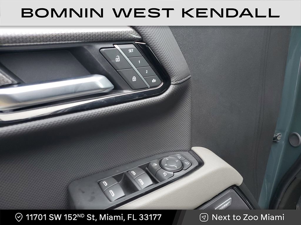 Used 2025 Chevrolet Silverado 1500 ZR2 w/ Technology Package image 22
