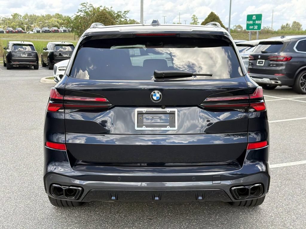 Used 2025 BMW X5 M60i AWD/4WD image 4
