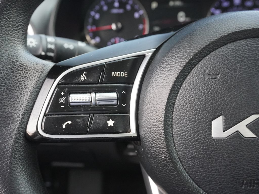 Used 2024 Kia Forte LXS FWD image 37