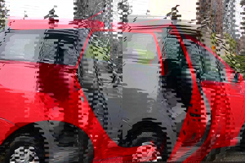 Used 2004 Toyota Matrix XR image 6