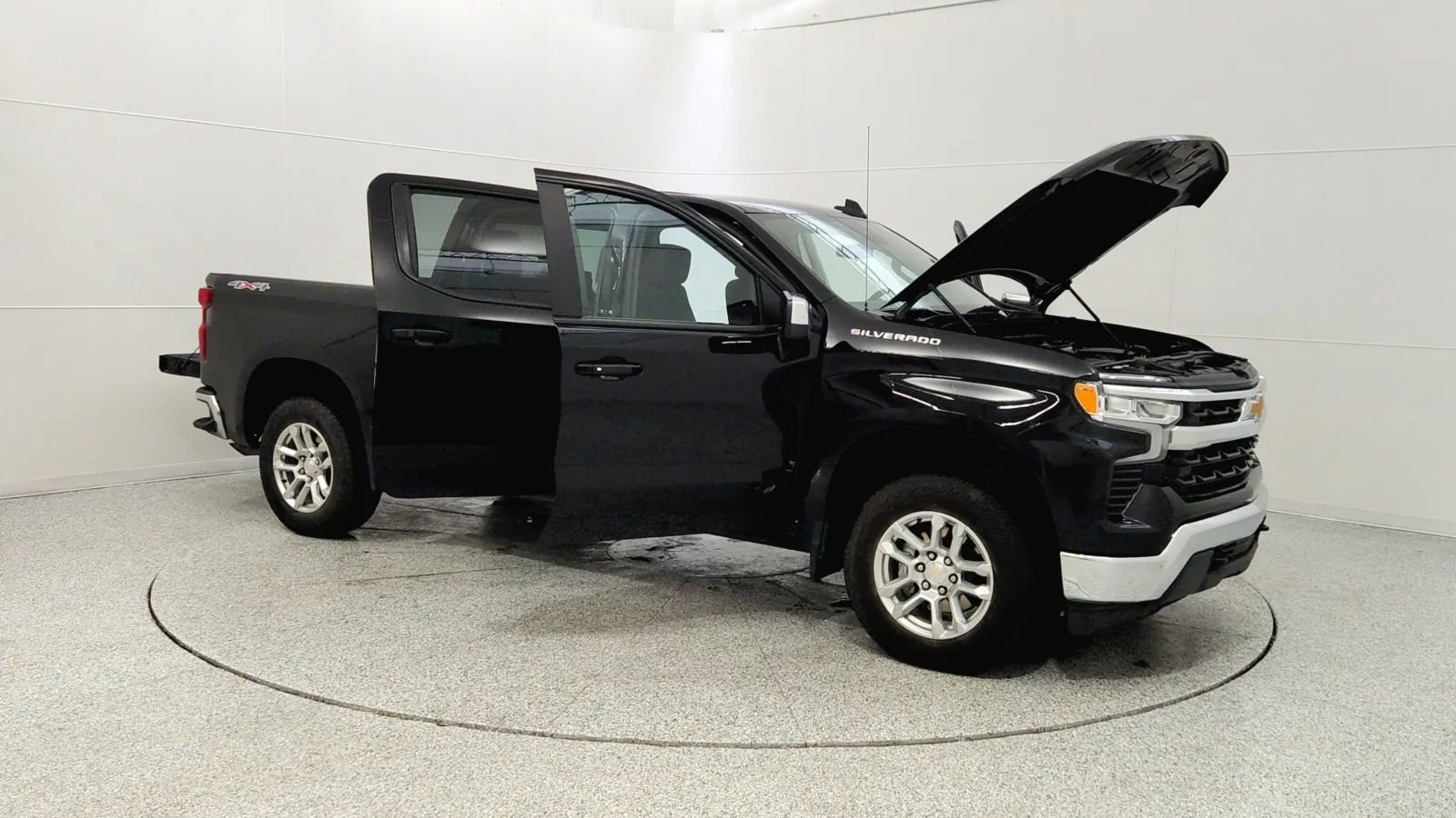 Used 2023 Chevrolet Silverado 1500 LT image 9