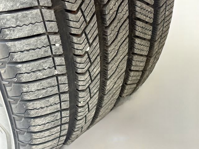 Used 2024 BMW X7 xDrive40i w/ Executive Package image 43