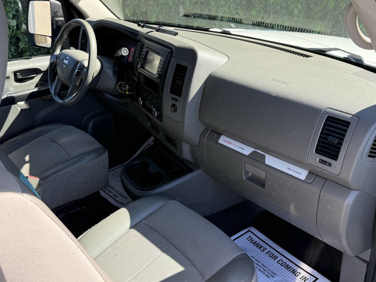 Used 2018 Nissan NV 2500 SV w/ Navigation Package RWD image 15