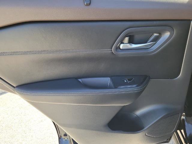 Certified 2023 Nissan Rogue SL w/ SL Premium Package FWD image 17