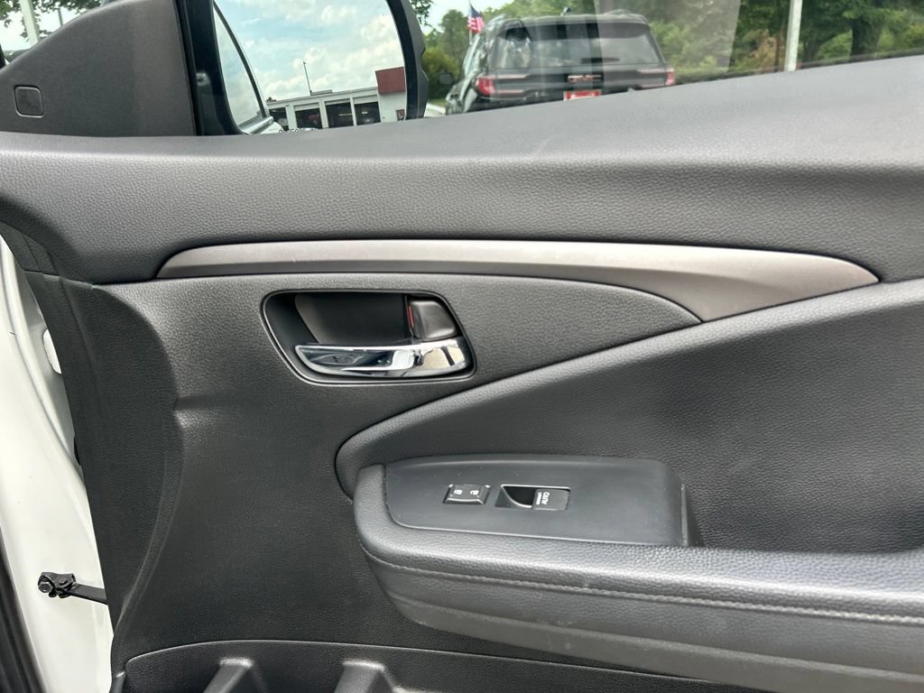 Used 2021 Honda Pilot Special Edition image 23