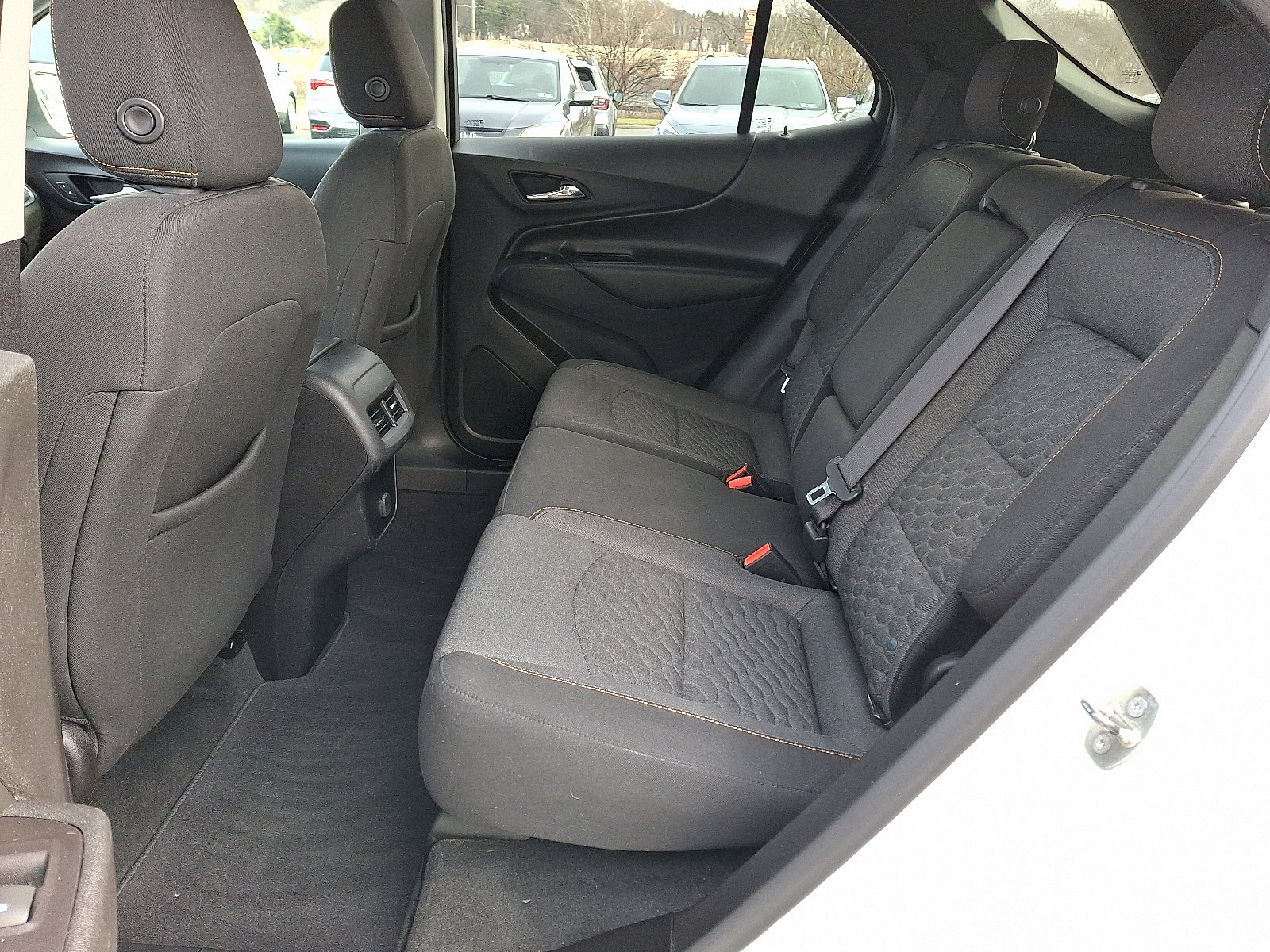 Used 2018 Chevrolet Equinox LT image 11