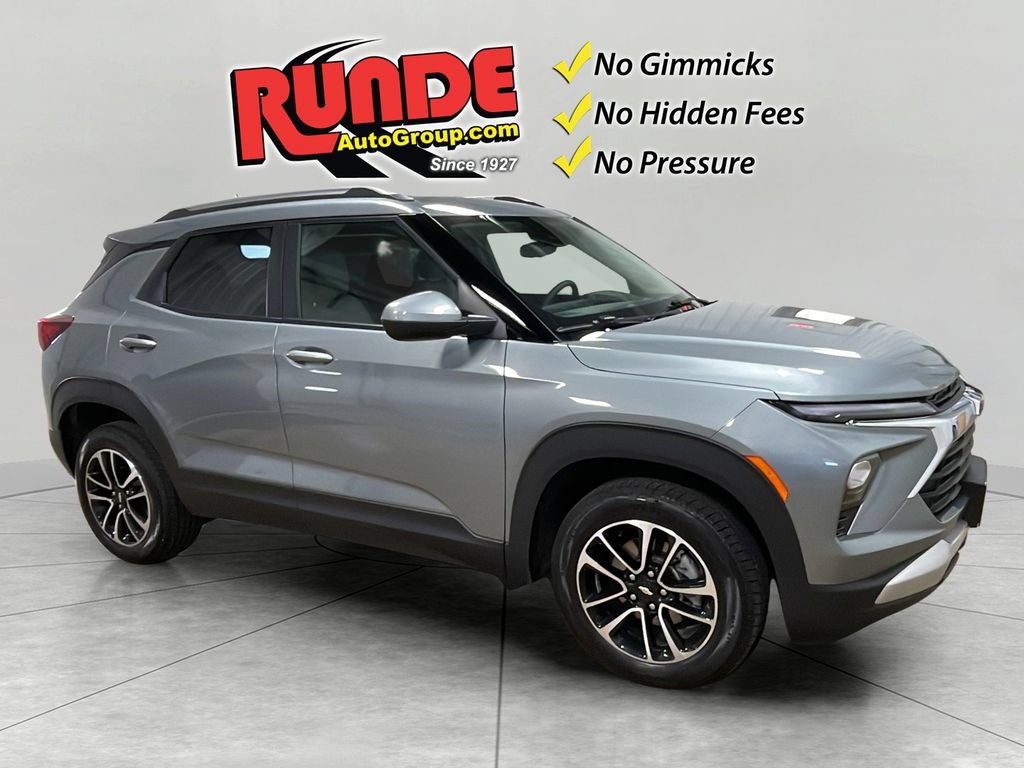 Used 2024 Chevrolet TrailBlazer LT w/ LT Cold Weather Package AWD/4WD image 8