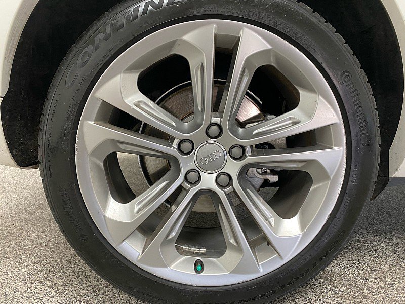 Used 2016 Audi Q3 2.0T Prestige w/ Prestige Package AWD/4WD image 25