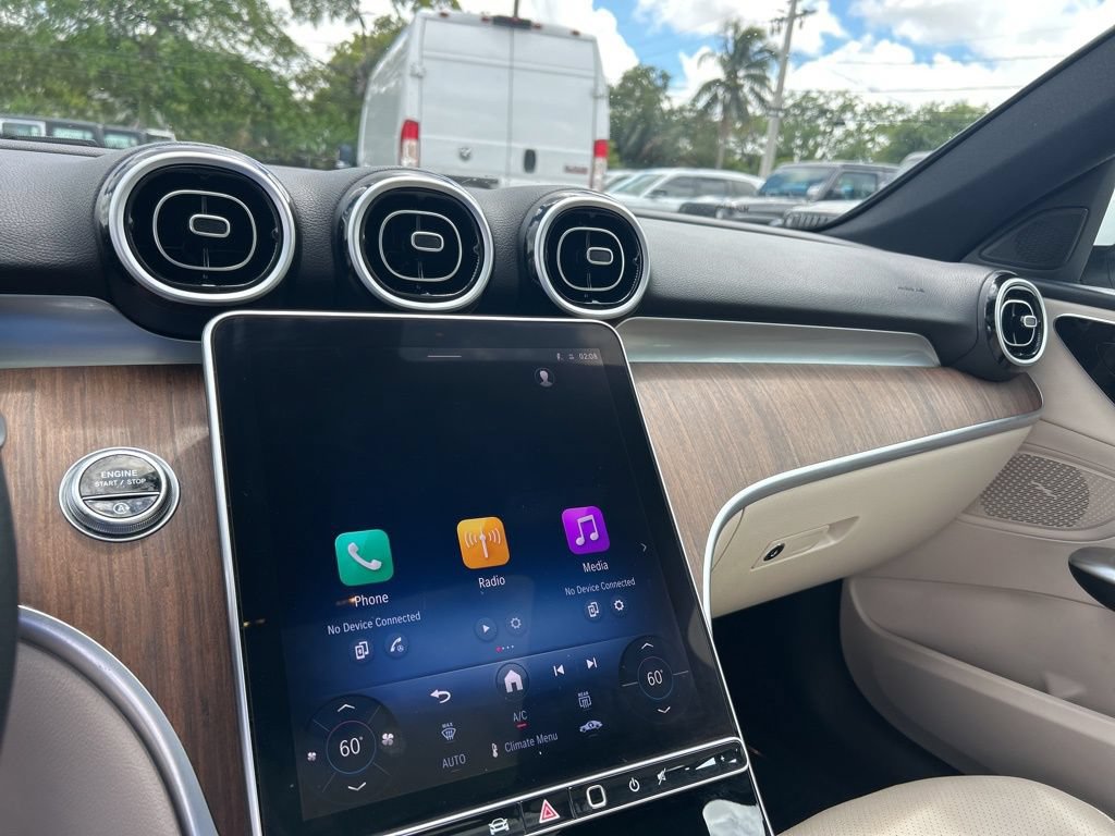 Used 2025 Mercedes-Benz C 300 Sedan image 12