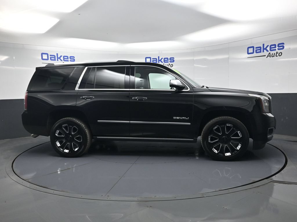 Used 2019 GMC Yukon Denali w/ Denali Ultimate Package AWD/4WD image 8