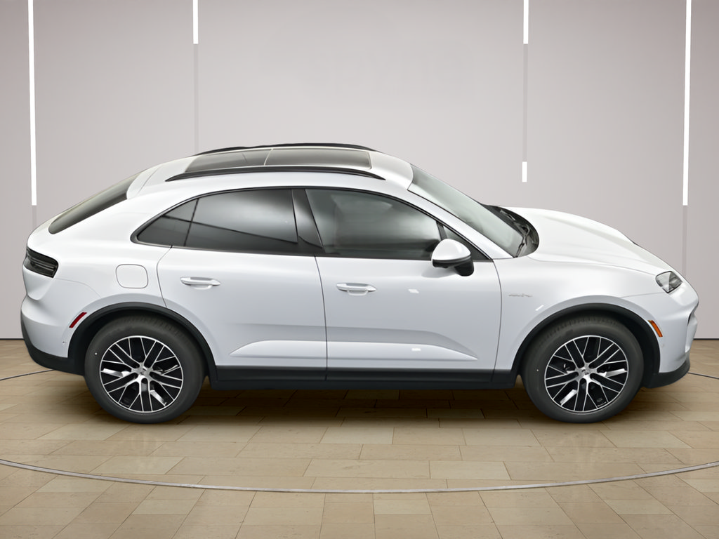 New 2026 Porsche Macan Electric RWD image 39