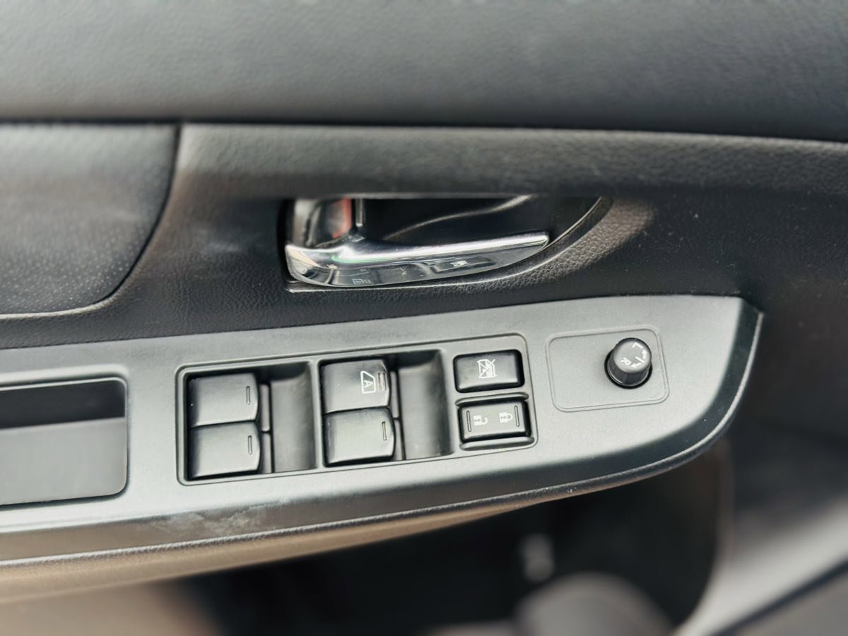 Used 2013 Subaru Impreza 2.0i Sport Limited image 21