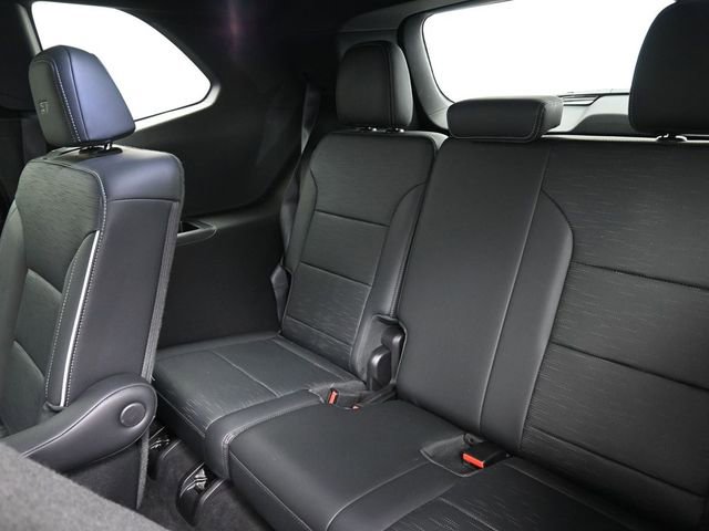 Used 2025 Buick Enclave Sport Touring image 20