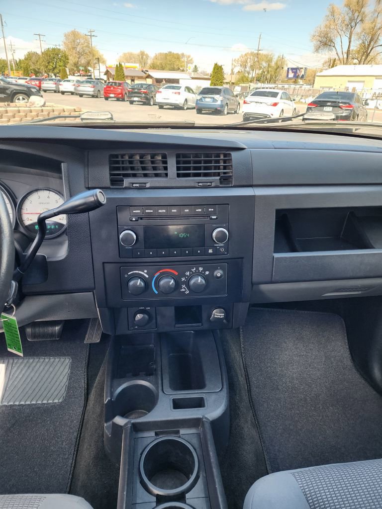 Used 2011 Dodge Dakota Big Horn w/ Trailer Tow Group AWD/4WD image 14