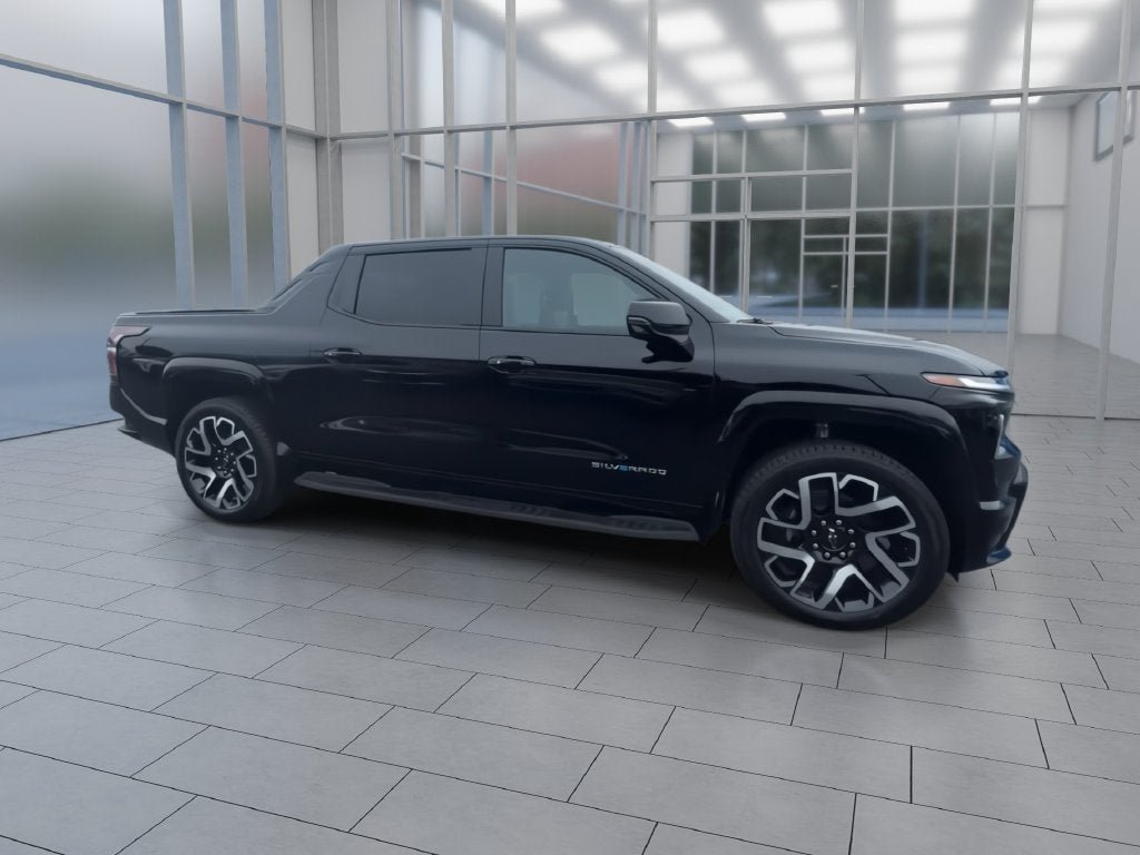 New 2024 Chevrolet Silverado EV RST AWD/4WD image 9